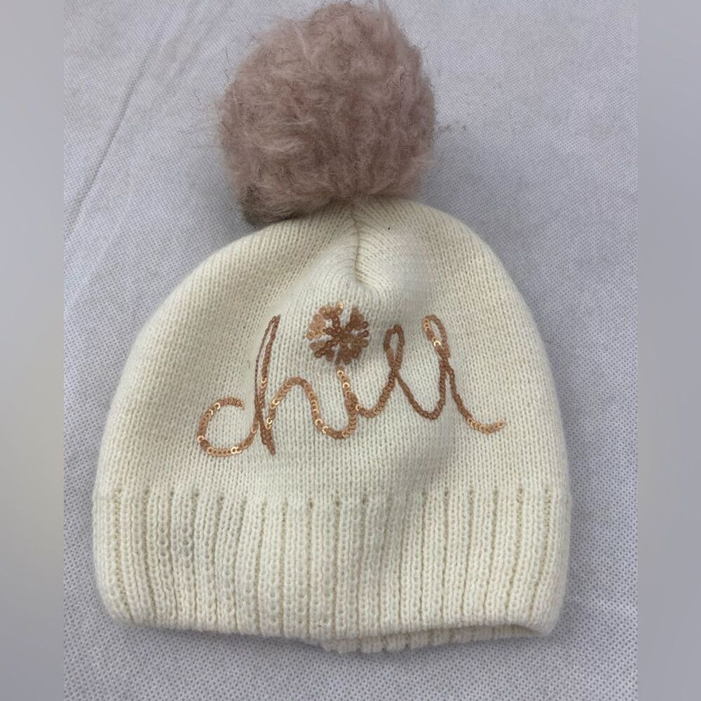 Toby‎ off white lil girl winter hat